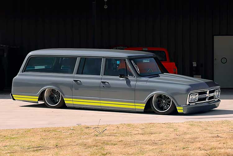 pro-touring-texas-72-gmc-suburban